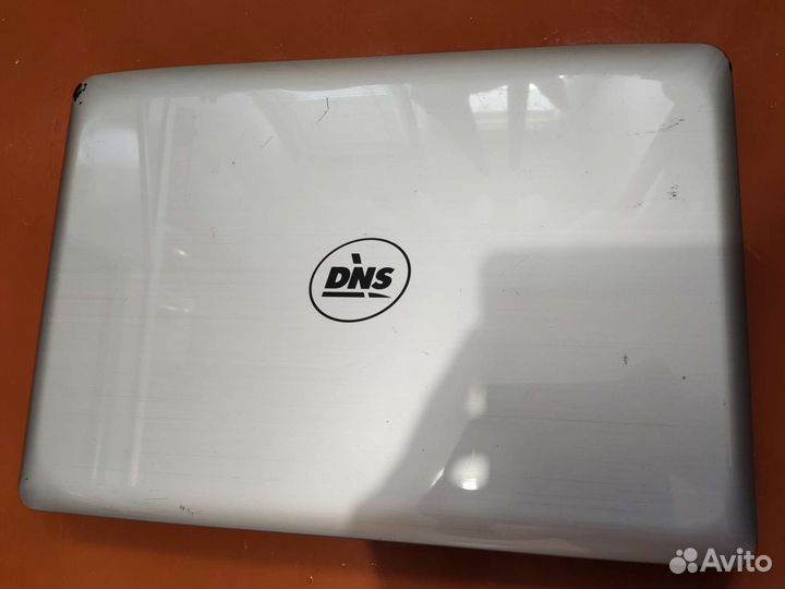 Мощный ноутбук DNS I5/6Gb/640HDD/GT520