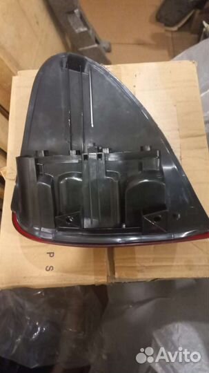 Chrysler voyager, 03.01 -фонарь левый задний