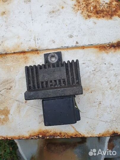 Renault реле накала свечей