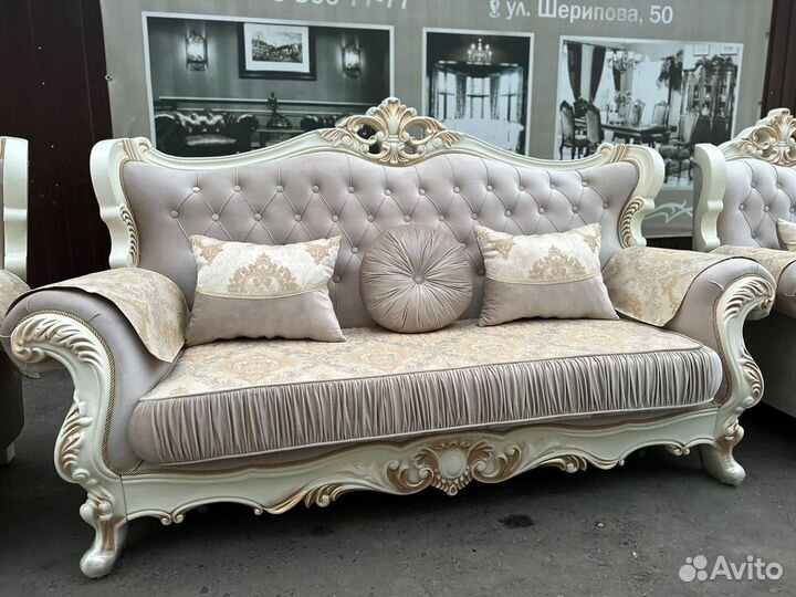 Мягкая мебель/диван/кресло