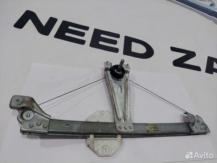 Стеклоподъемник задний правый Renault Logan 2