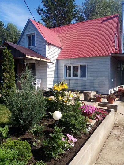 Коттедж 100 м² на участке 7,5 сот.