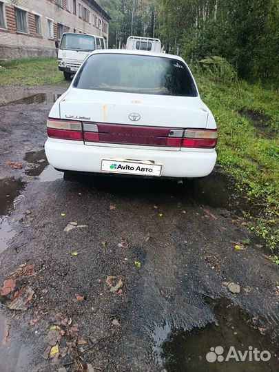 Toyota Corolla 1.3 AT, 1994, битый, 55 555 км