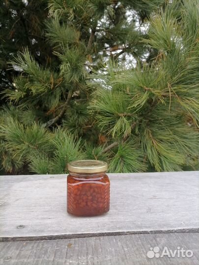 Варенье. Клюква. Яблоки. Морошка. Черника