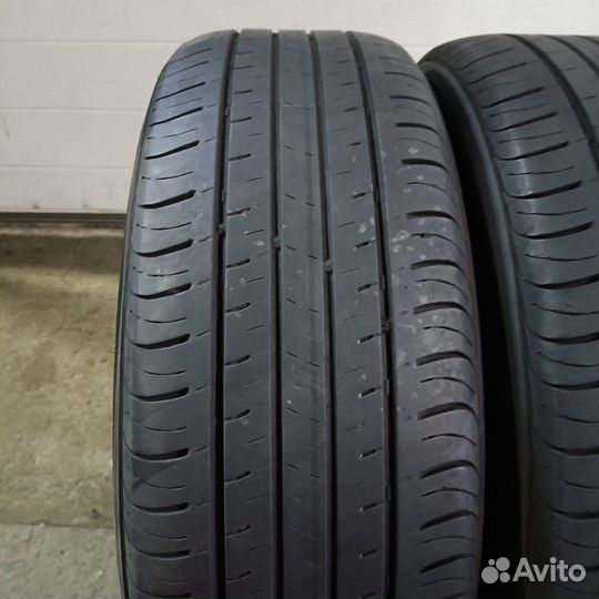 Kumho Solus SA01 KH32 215/60 R17