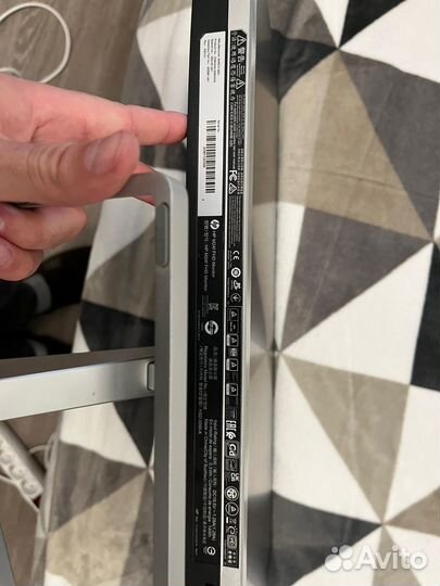 Монитор HP 24f