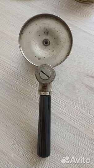 Машинка для закатывания крышек