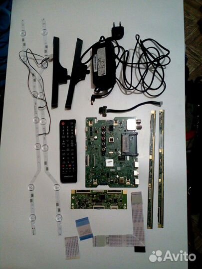 Samsung ue46h5303ak, ue40eh5307k, le32c454e3w