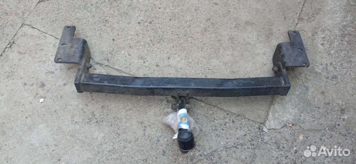 Фаркоп на geely Emgrand EC 7