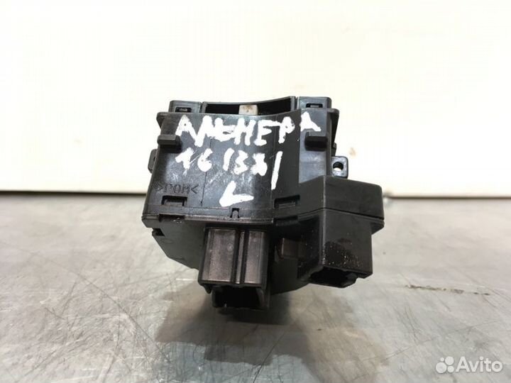 Блок регулировки фар зеркал Nissan Almera N16