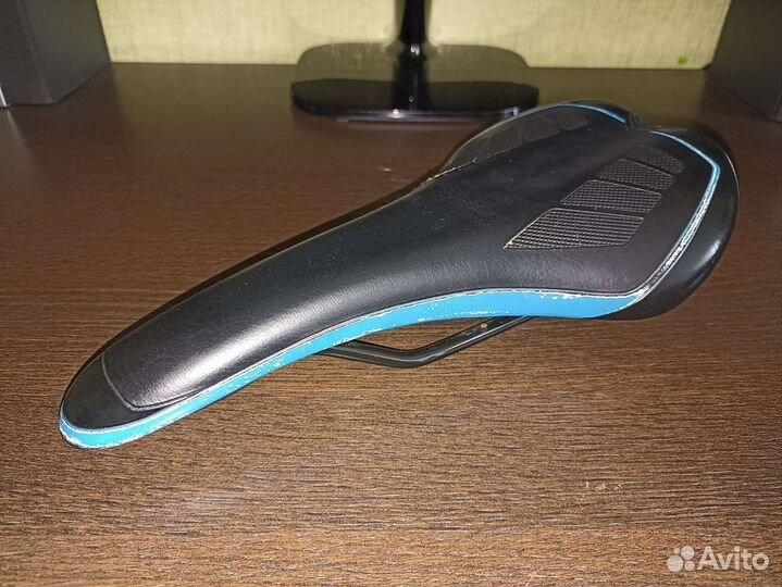 Седло для велосипеда Merida