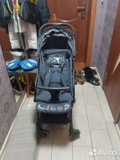 Прогулочная коляска tour