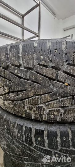 Nokian Tyres Hakkapeliitta 7 235/60 R18 94T