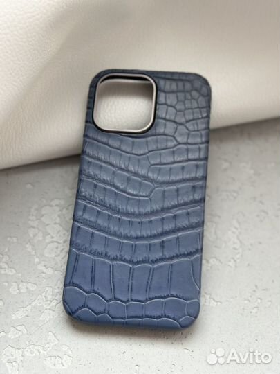 Чехол на iPhone 11,12,13,14,15 из кожи крокодила