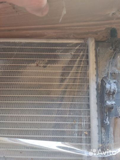 Б/У Б/У Радиатор двс FX-036-0010, 01283108