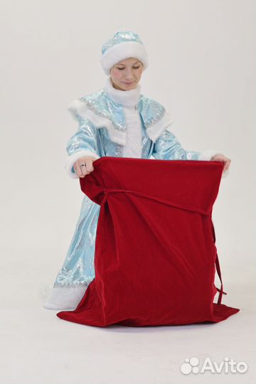 Поздравление от Деда Мороза и Снегурочки