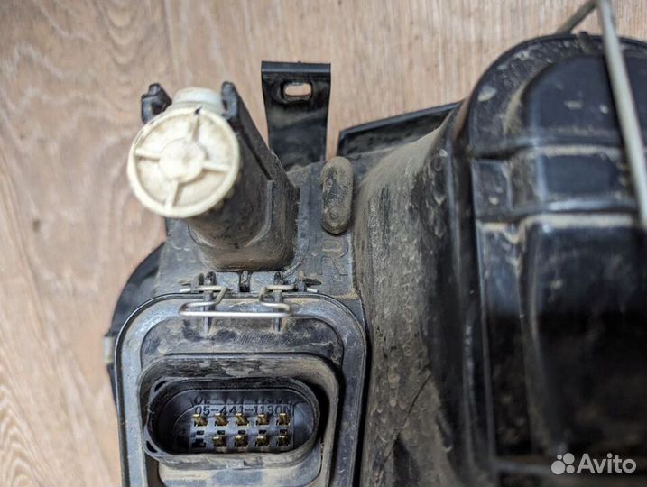 Фара Golf 4 правая оригинал