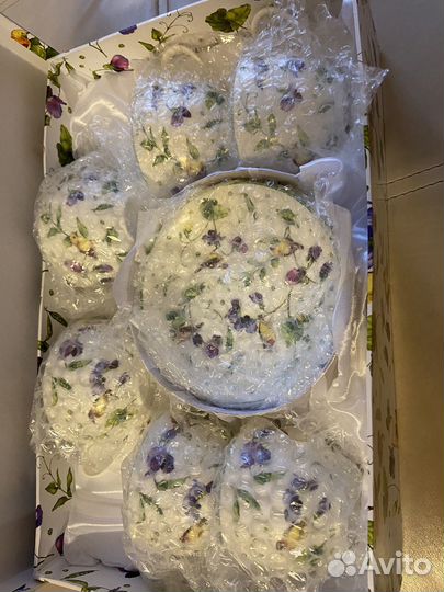 Сервиз чайный в подарочной коробке