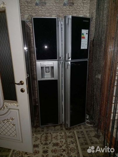 Холодильник бу Хитачи