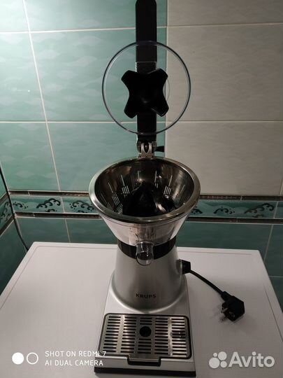 Соковыжималка для цитрусовых crups ZX-700