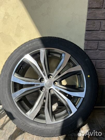 Bridgestone Dueler H/L 400 245/50 R20