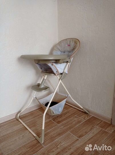 Столик для кормления