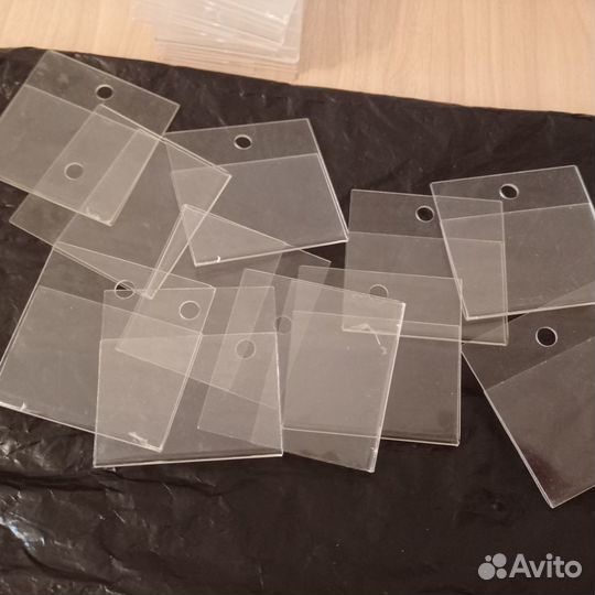 Пластиковые футляры 7х7 см