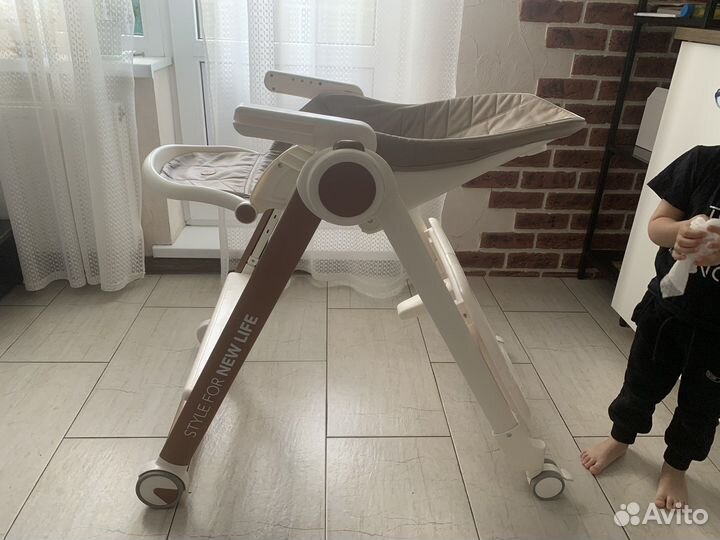 Стульчик для кормления happy baby