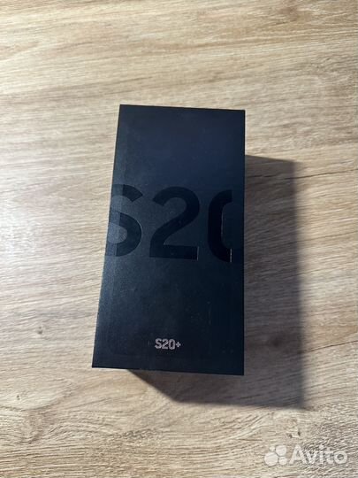 Samsung Galaxy S20+, 8/128 ГБ