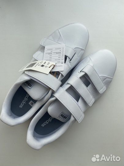 Кроссовки adidas