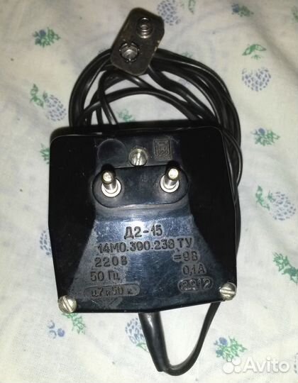 Адаптер 200В пер на 9В пост под разъем крона