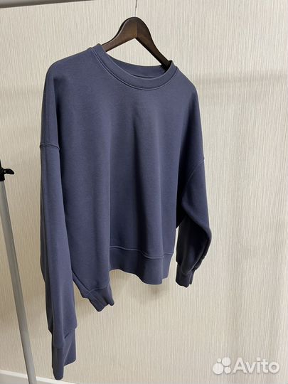 Свитшот uniqlo