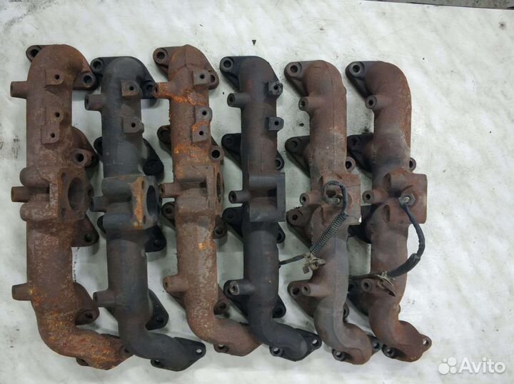 Выпускной коллектор на Hyundai Grand Starex