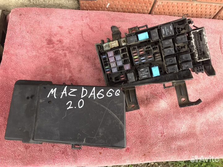 Блок предохранителей Mazda 6 gg 2.0