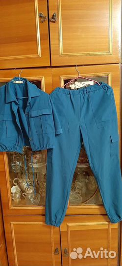 Костюм женский