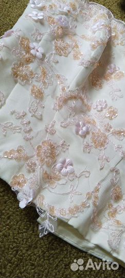 Платье праздничное