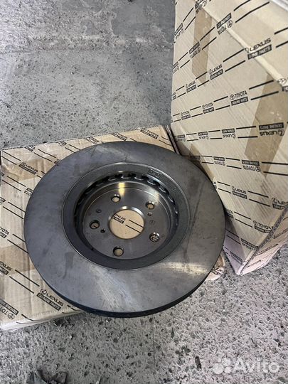 Тормозные диски Lexus RX 200t RX 350 RX 400