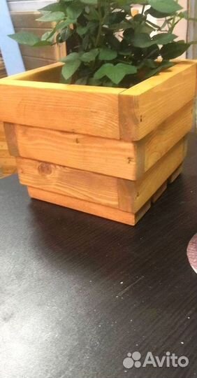 Кашпо для цветов, ящики цветов, горшки из дерева