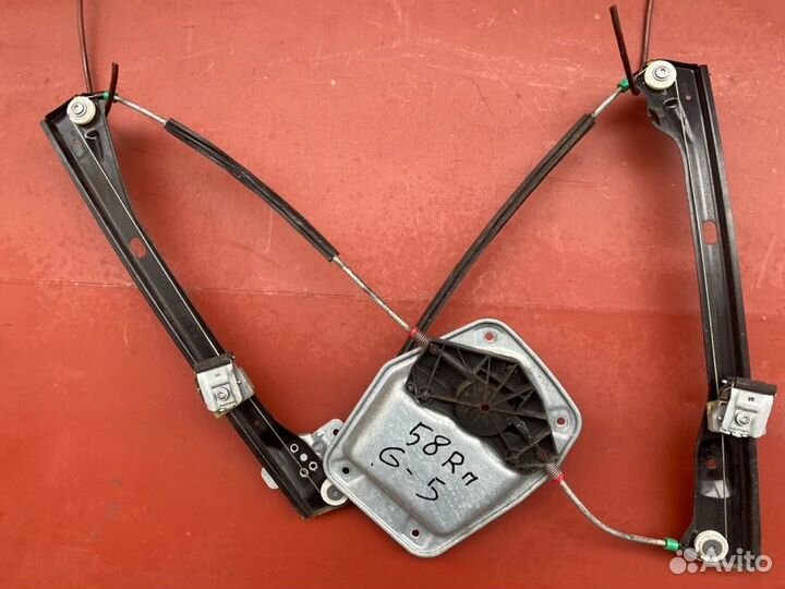 Стеклоподъемник передний правый Vw Golf 5 BKC 2005