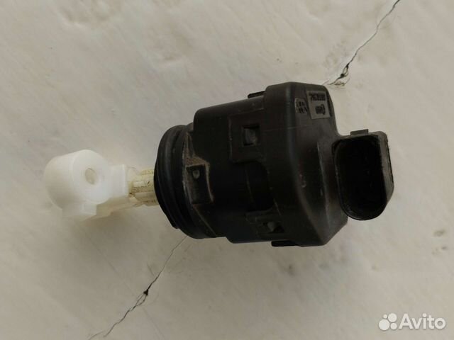 Корректор фар Volkswagen Pointer 8L0941295B