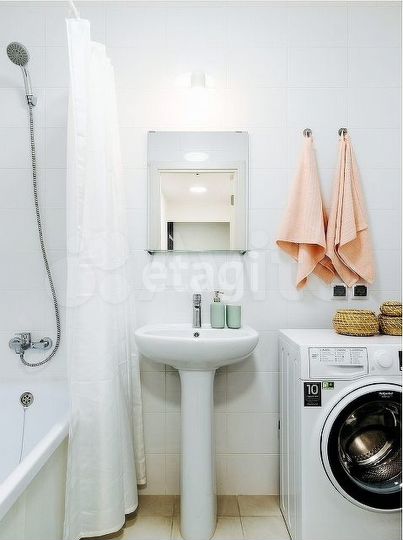 2-к. квартира, 32,6 м², 8/27 эт.