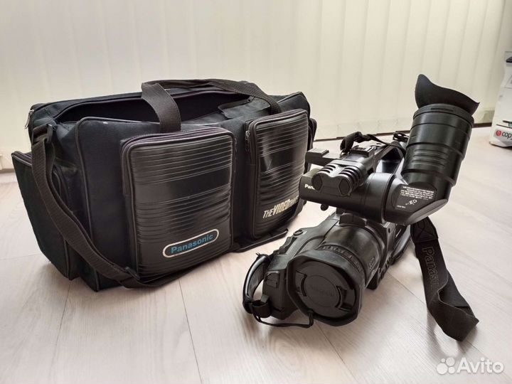 Видеокамера Panasonic DVC60 и M3000, видиомагнит