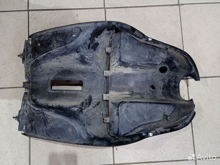 Карман на китайский скутер Lifan