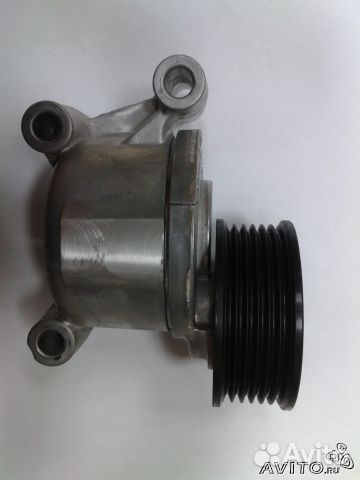 Ролик натяжной ремня приводного на форд фокус 2