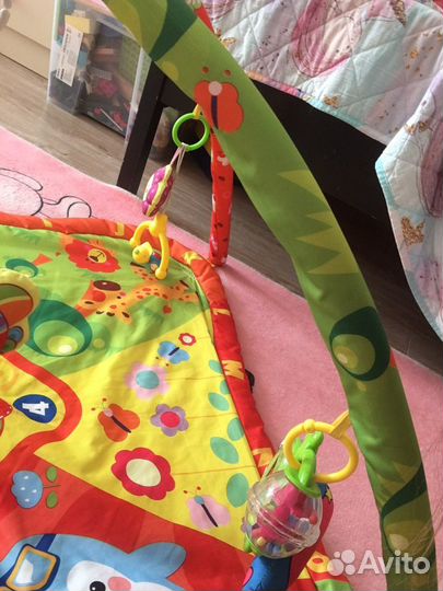 Развивающий коврик