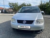 Volkswagen Touran 1.6 MT, 2003, 384 000 км, с пробегом, цена 700 000 руб.