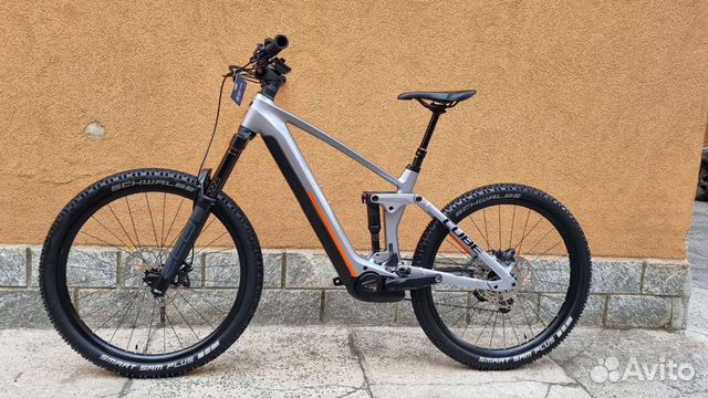 Cube Stereo Hybrid 160 HPC SL 750