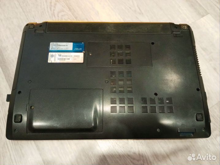 Ноутбук asus x53b