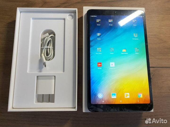 Планшет Xiaomi Mi Pad 4 Wi-Fi + LTE 64GB/4GB