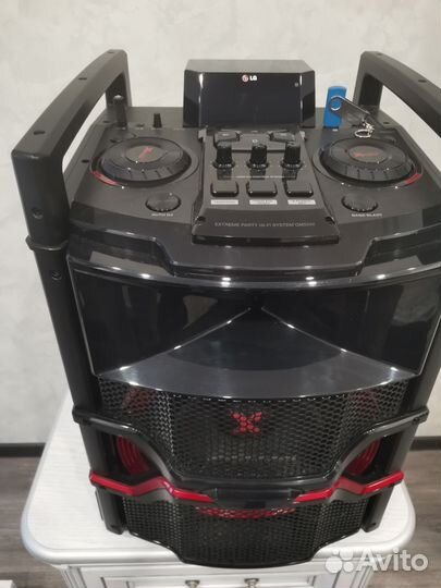 Бумбокс мини система LG Om 5540